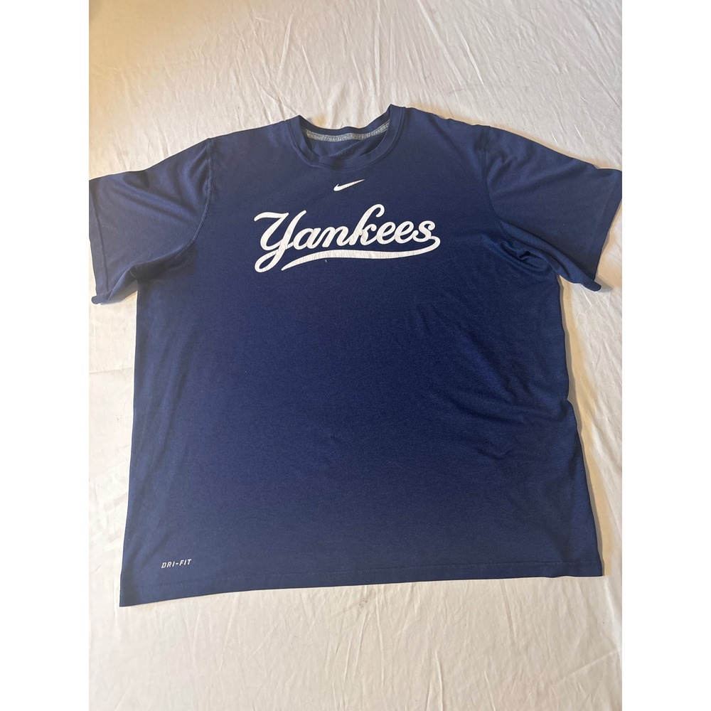 Nike New York Yankees T Shirt Mens XL Navy Blue Dri-FIT Graphic Tee